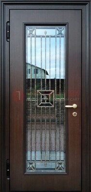Железная дверь с большим стеклом и ковкой ДСК-187